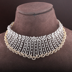 18kt designer diamond necklace