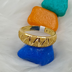 916 Gold Elegant Ring