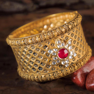 916 gold  Singal Balaiya  Bangles RH-BB01