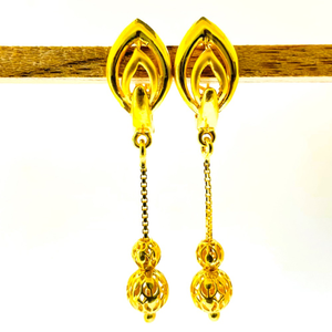 22k yellow gold fancy plain earrings