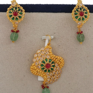 22k Gold Simple Pearl Light-weight Pendant Se