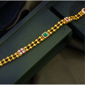 Unique design yellow Gold Bracelet.