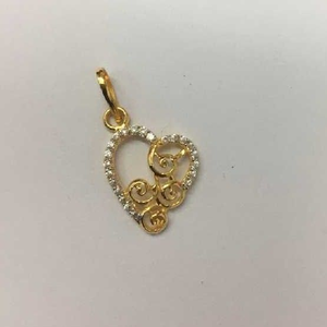 22K / 916 Gold Classic Heart Cz Pendants