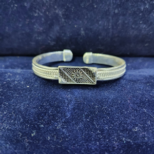 70K Silver Surya Design Kada