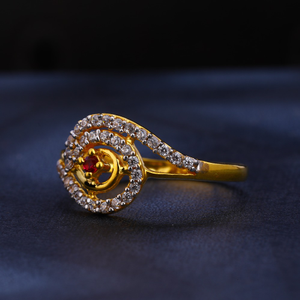 916 Gold  CZ  Designer Hallmark  Ladies Ring 