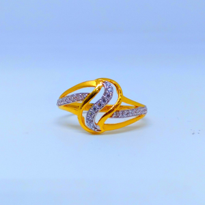 22 KT 916 Hallmark wedding Ladies diamond rin