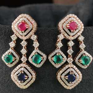 18Kt Gold Antique Diamond Earring