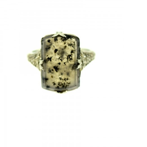 18KT White Gold Antique Ring