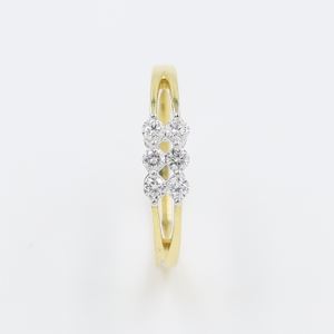 14Kt Sleek Dazzling Gold And Diamond Finger R