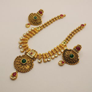 22K Gold Antique Jadtar Necklace Set
