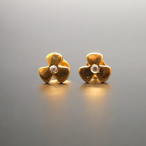 18 ct gold tops for floer shape