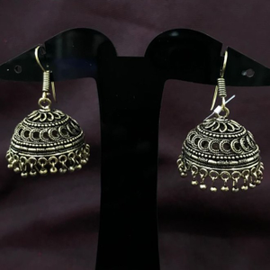 Small Design Modern Artificial Earring 