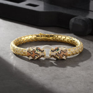 18 Kt Yellow Gold Python Head Snake Handmade 