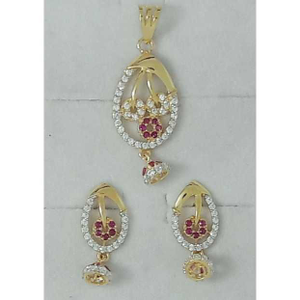 18KT Modern Design Gold Wax Setting Pendant S