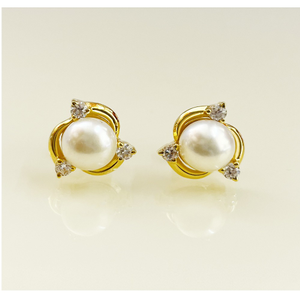 18 kt gold pearl & cubic zirconia handmad
