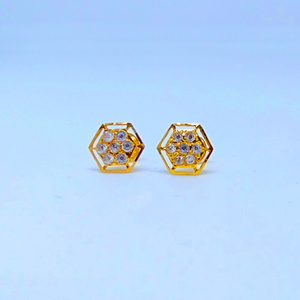 18 KT Hallmark fancy delicate baby top