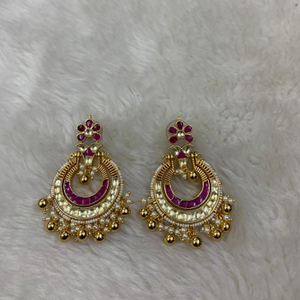 Designer White & Pink Stone Chandbali Ear