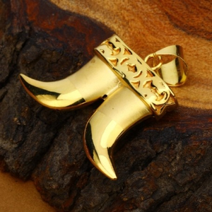 22 carat gold fancy hollow gents pendants RH-