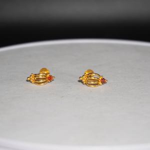 916 Gold Stylish Earrings