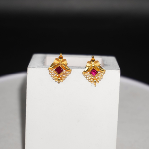 22k Gold Fancy Earrings 10R785