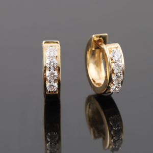 18kt yellow gold designer diamond bali earrin