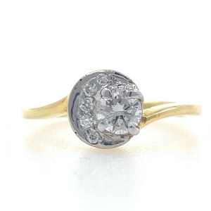 18kt / 750 yellow gold solitaire engagement r