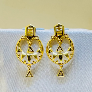 22k Yellow Gold Traditional Chandbali Plain E