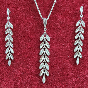 925 Sterling Silver Chain Pendant Set