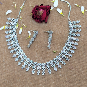 Gorgeous Design CZ Diamond Necklace Set