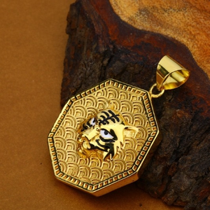 22 carat gold traditional gents pendants RH-G