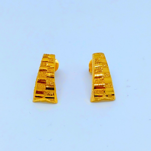 22 KT 916 Hallmark fancy Plain Ladies Earring
