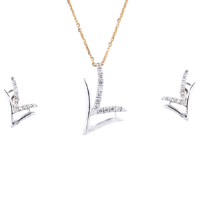 18K Gold Lab Grown Diamond Pendant Set