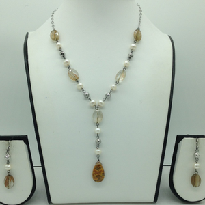 Freshwater white pearls and golden drops s