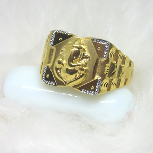 Gold carving rectangle ganesha ring
