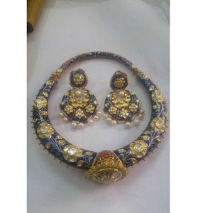 Gold Kundan Fancy Necklace Set