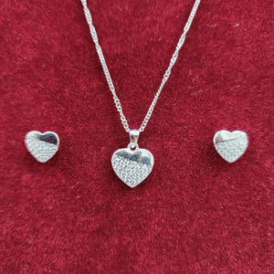 925 Sterling Silver Heart Shape Fancy Necklac