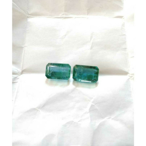 13-15ct octagonal green emerald-panna