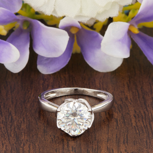 solitaire Moissanite Diamond Ring in Silver