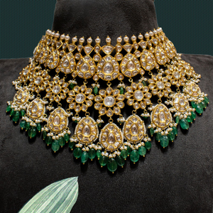 22K Gold Green Pearl Jadau Necklace Set For W