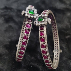 Puran enchanting ruby studded temple bangles 