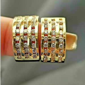 0.96 Ct G-H/VS Natural Diamonds Women Huggie 