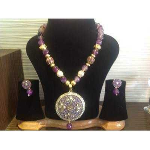 Gold Necklace Set