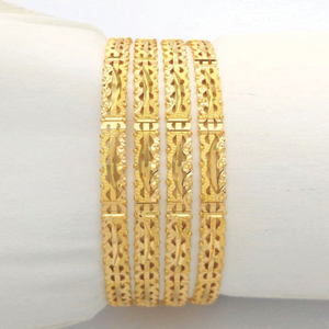 GOLD HALLMARK RAWA BANGLE - 3LR813