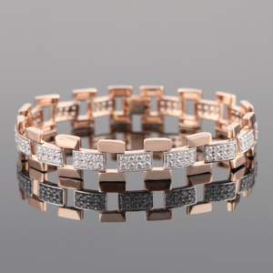 18kt square shaped diamond men's bracelet