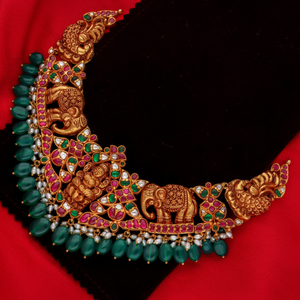 916 Gold Antique Elephant Design Necklace Set