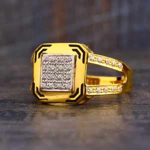 916  gold diamond gorgeous  gentlemen's  ring