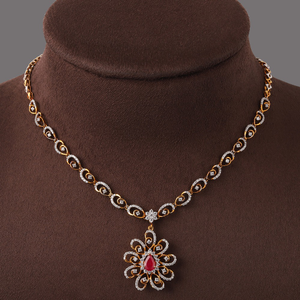 18kt rose gold flower shaped diamond necklace