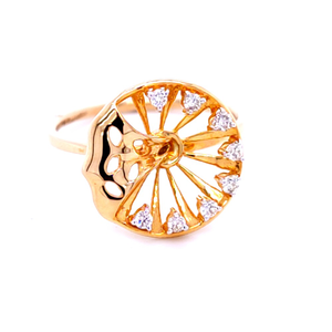 A floral diamond ring for the special occasio