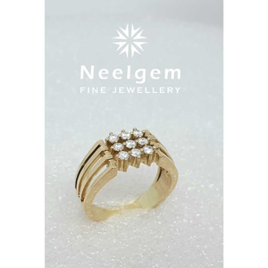 18K Round Natural Diamond Studded Gents ring