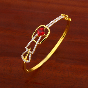 18KT Gold Women's Designer Kada Bracelet LKB1